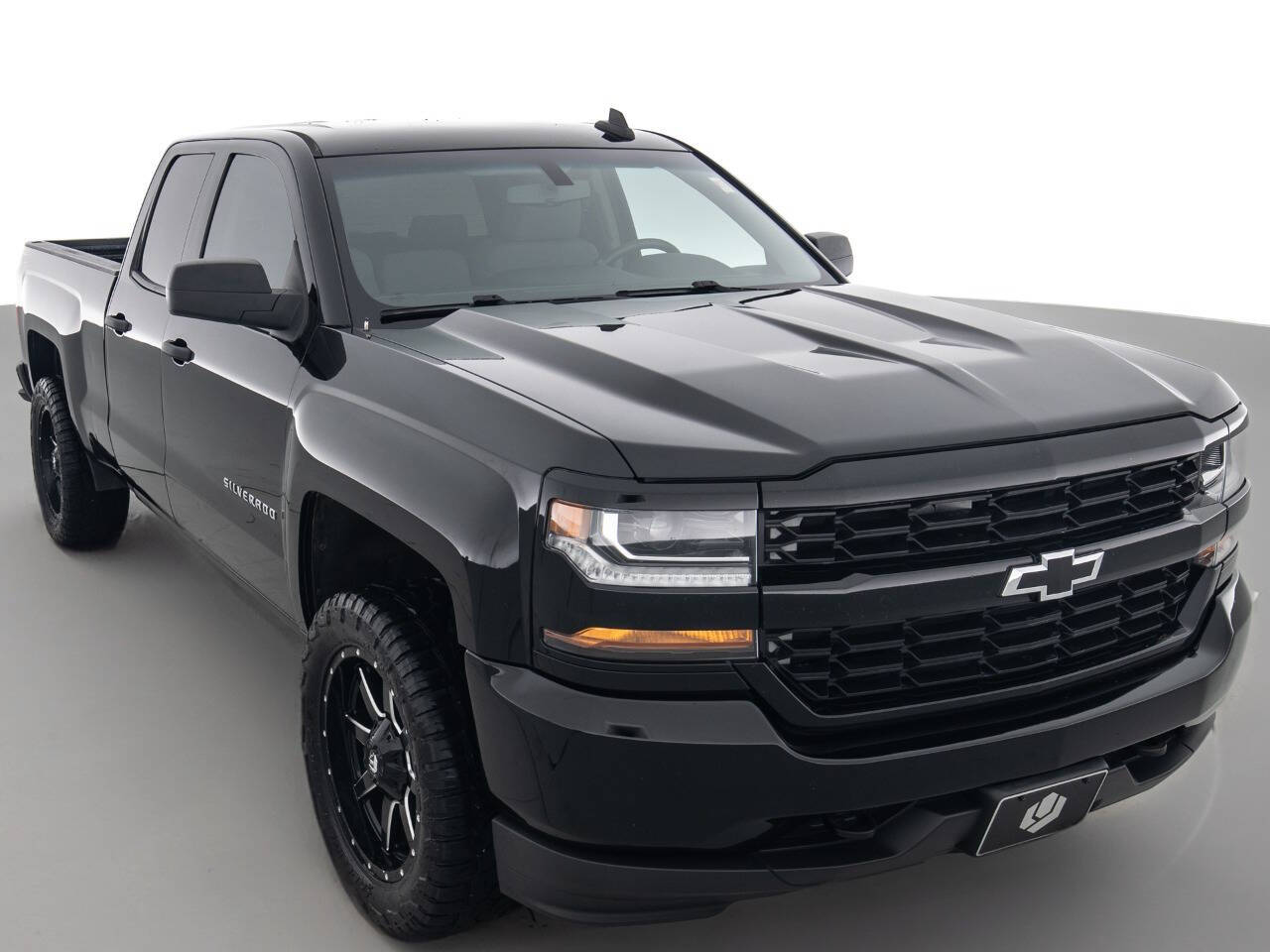 Used Car 2017 Chevrolet Silverado 1500  Custom 4x4 4dr Double Cab 6.5 Ft. Sb For Sale Under $20,000 In Coal City, Illinois