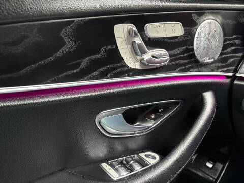 2019 Mercedes-Benz E-Class E 300