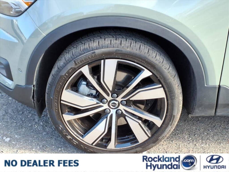 2022 Volvo XC40 Recharge Twin Ultimate