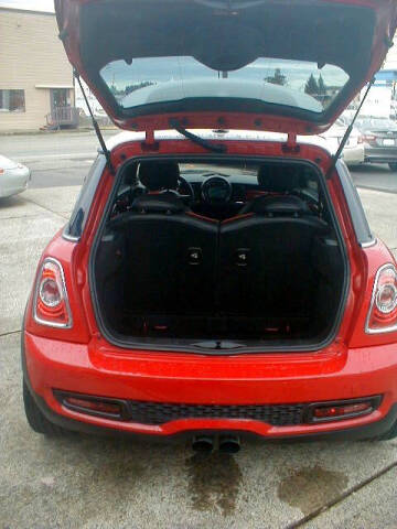 2011 MINI Cooper John Cooper Works