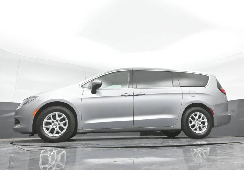 2017 Chrysler Pacifica LX