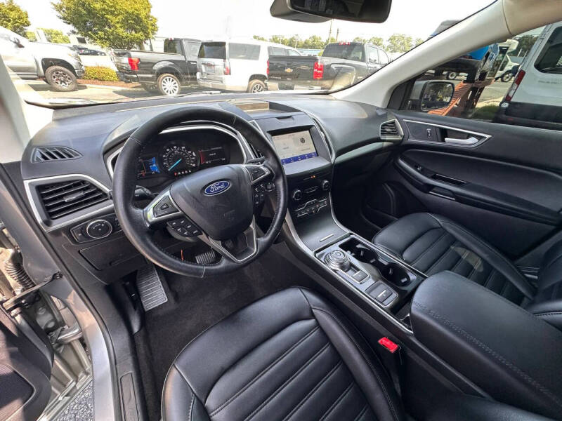 2020 Ford Edge