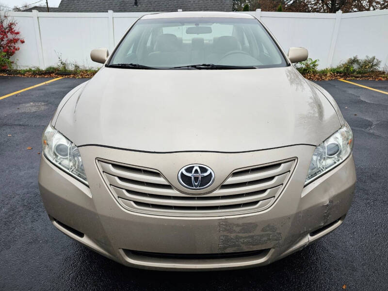 2008 Toyota Camry LE photo 16