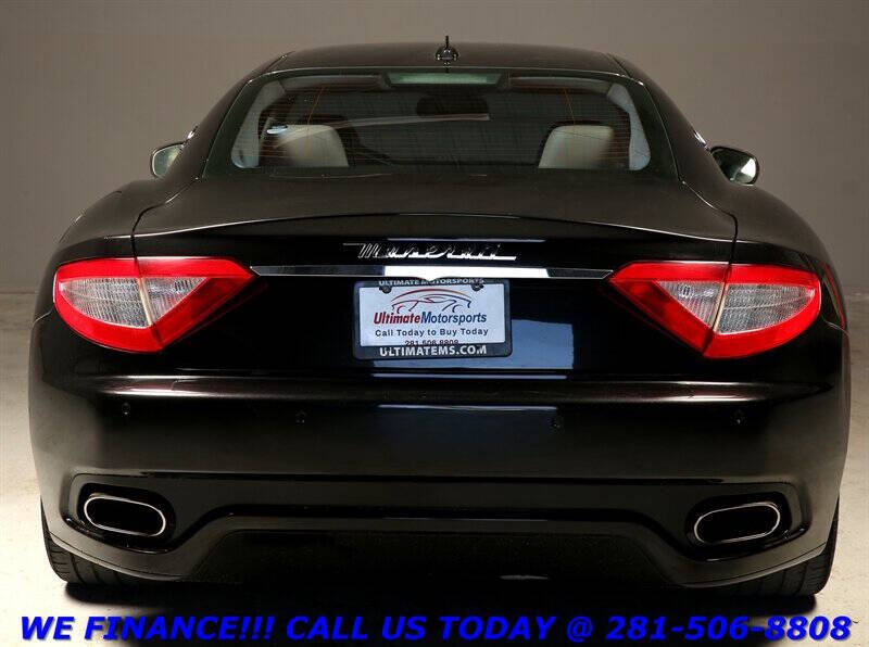 2012 Maserati GranTurismo S Automatic