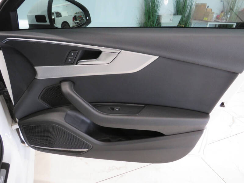 2018 Audi A4 2.0T ultra Premium Plus