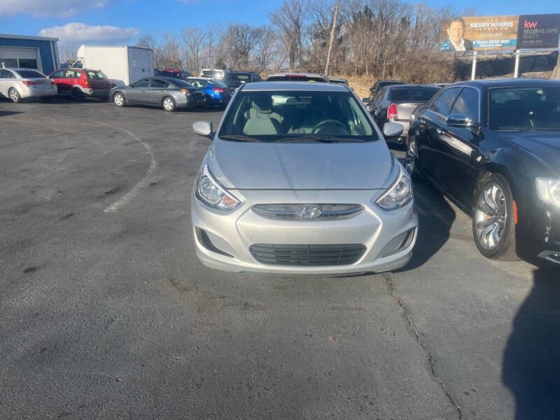 2017 Hyundai Accent SE
