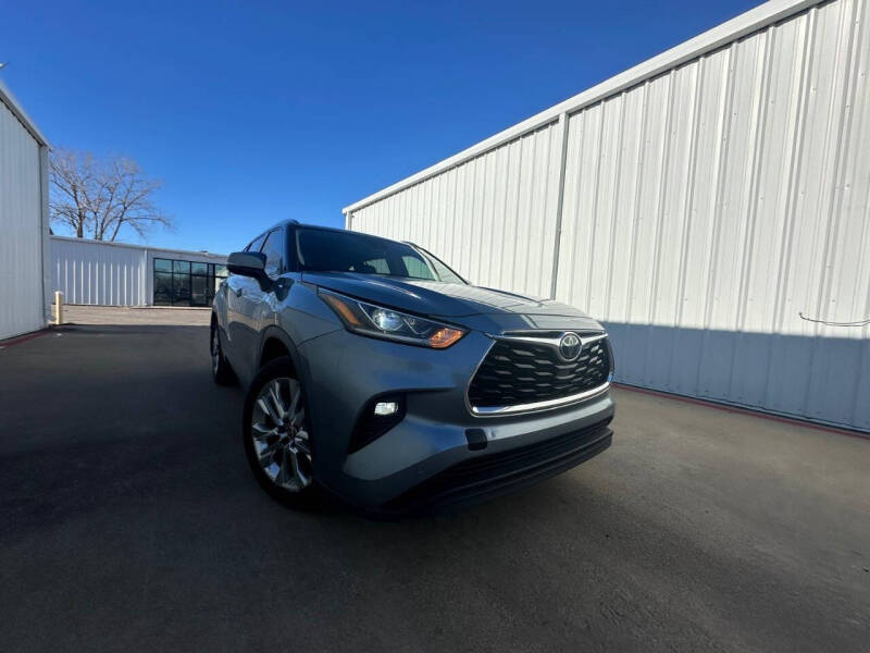 Used 2020 Toyota Highlander Limited with VIN 5TDDZRBH7LS045520 for sale in Dallas, TX