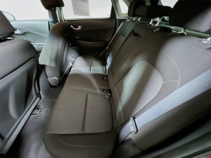 2022 Hyundai Kona SEL