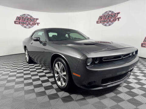 2021 Dodge Challenger SXT