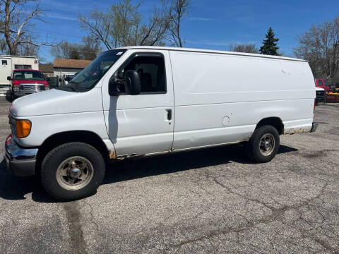 2005 Ford E-Series E-350 SD