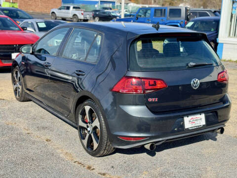 2017 Volkswagen Golf GTI SE