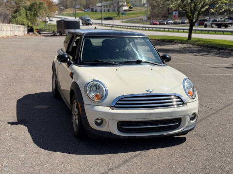 2011 MINI Cooper