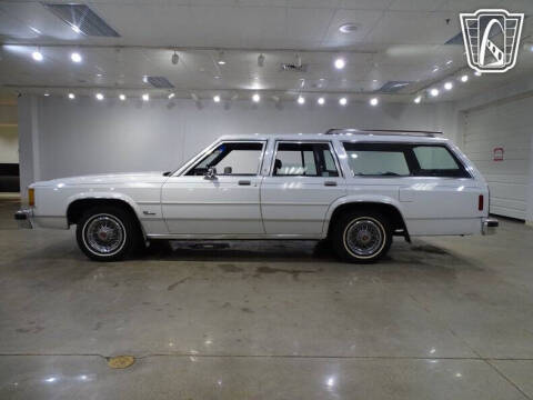 1985 Ford LTD Crown Victoria