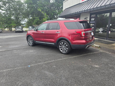 2017 Ford Explorer Platinum