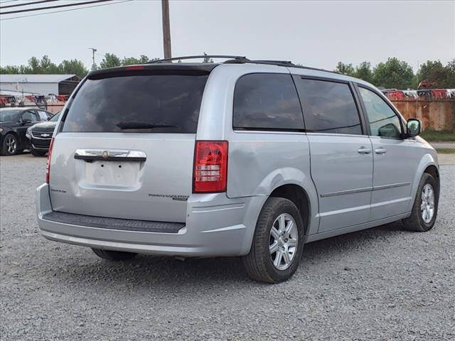 2009 Chrysler Town and Country for sale at Tri State Auto Sales in Cincinnati, OH