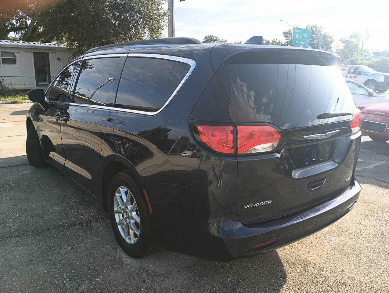 2020 Chrysler Voyager for sale at Auto Outlet Of Manatee in Palmetto, FL