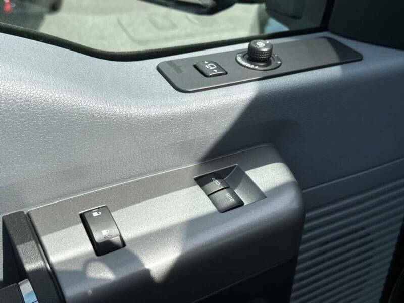 2025 Ford F-750 Super Duty