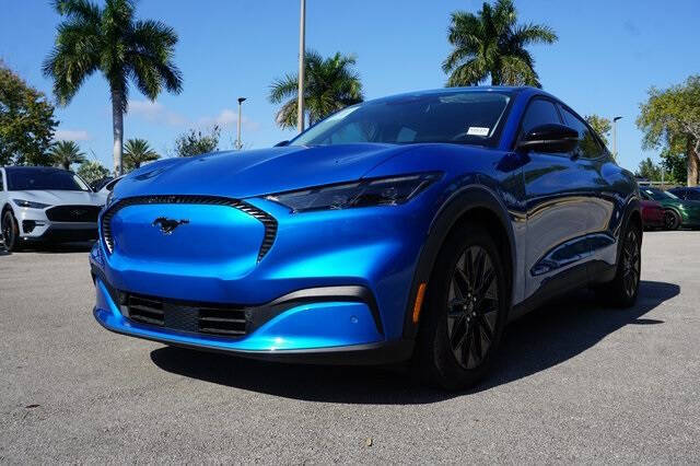 2025 Ford Mustang Mach-E Select