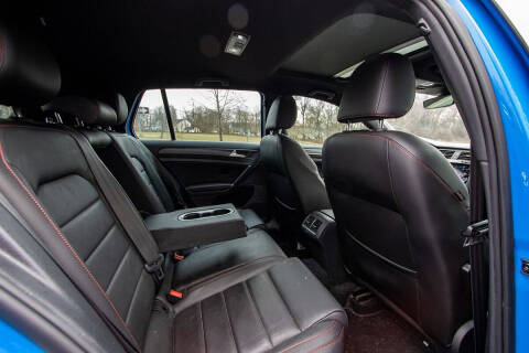 2021 Volkswagen Golf GTI SE