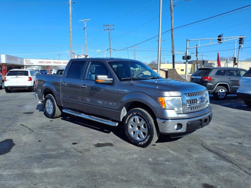 2014 Ford F-150 XLT's photo