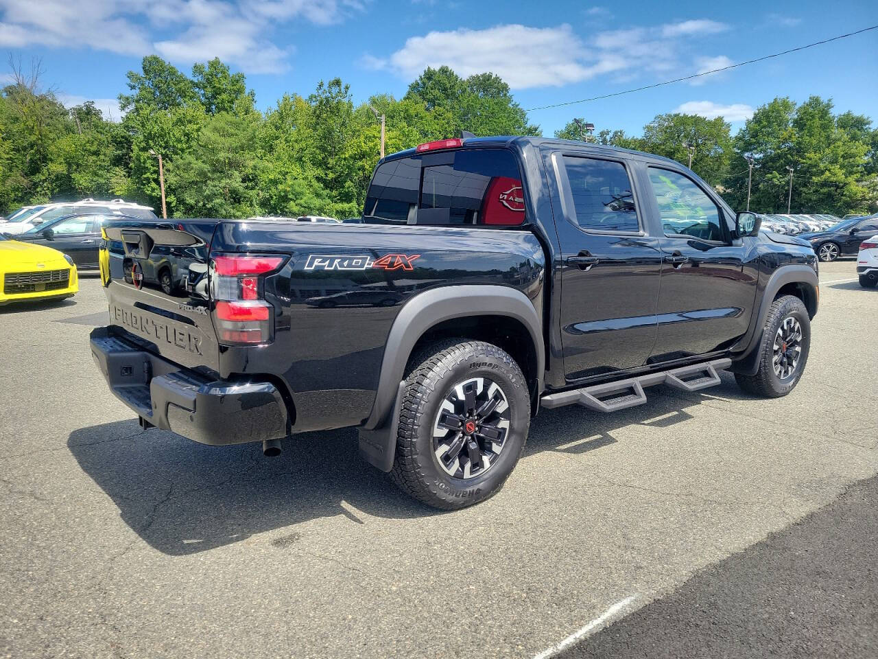 2023 Nissan Frontier for sale at HILLTOP NISSAN in East Hanover, NJ