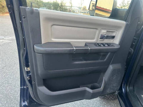 2012 RAM 3500 Lone Star