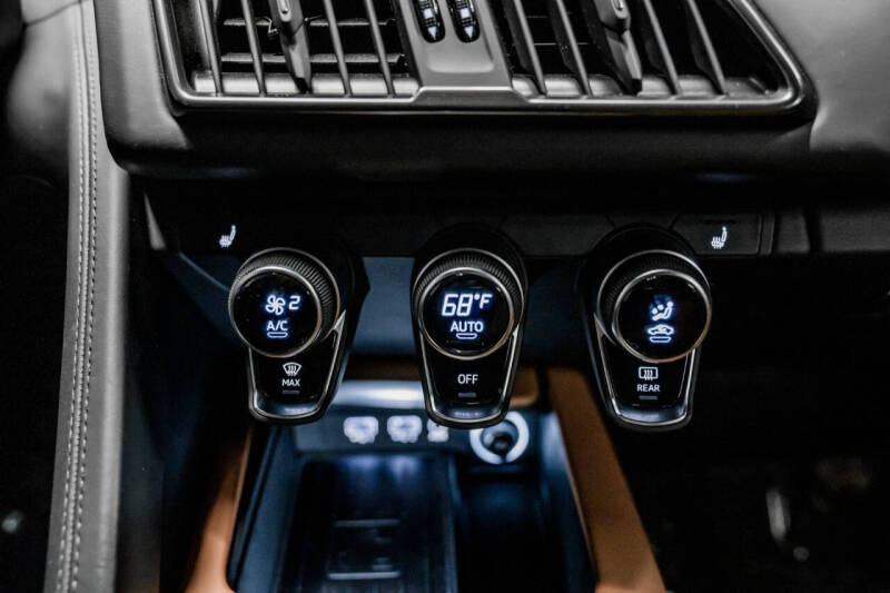 2023 Audi R8 5.2 V10 performance