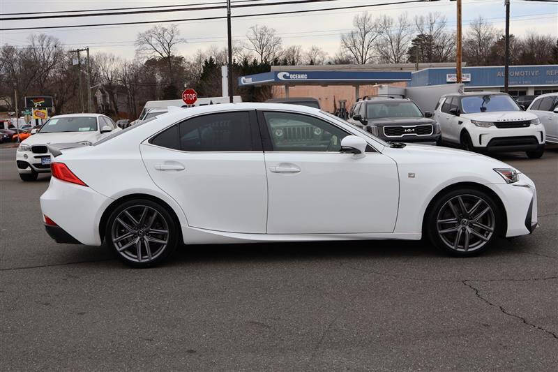 2019 Lexus IS 300
