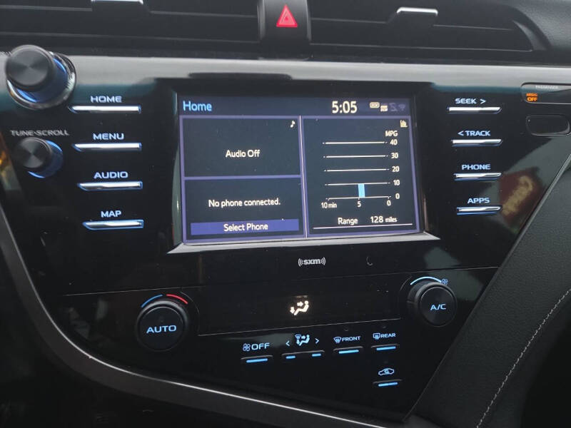 2020 Toyota Camry SE Nightshade