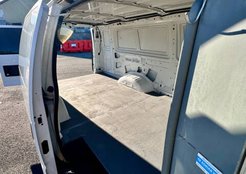 2011 Ford E-Series E-350 SD