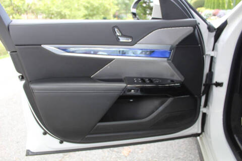 2024 BMW 7 Series 740i xDrive