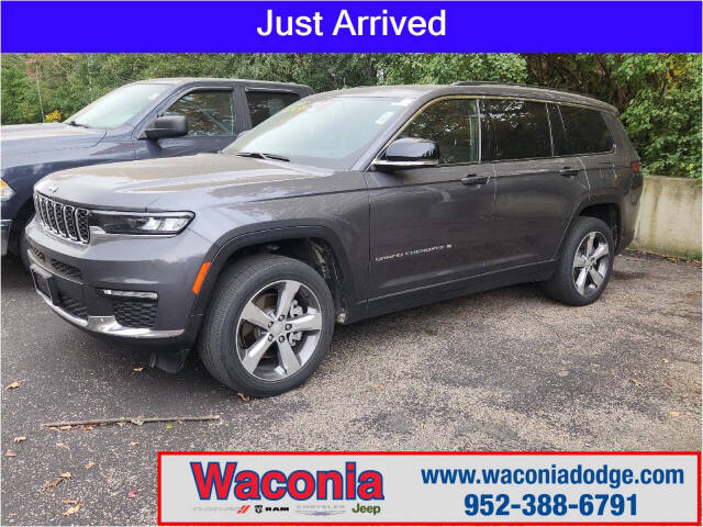 2021 Jeep Grand Cherokee L for sale at Victoria Auto Sales in Victoria, MN