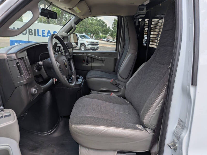 2024 Chevrolet Express 2500