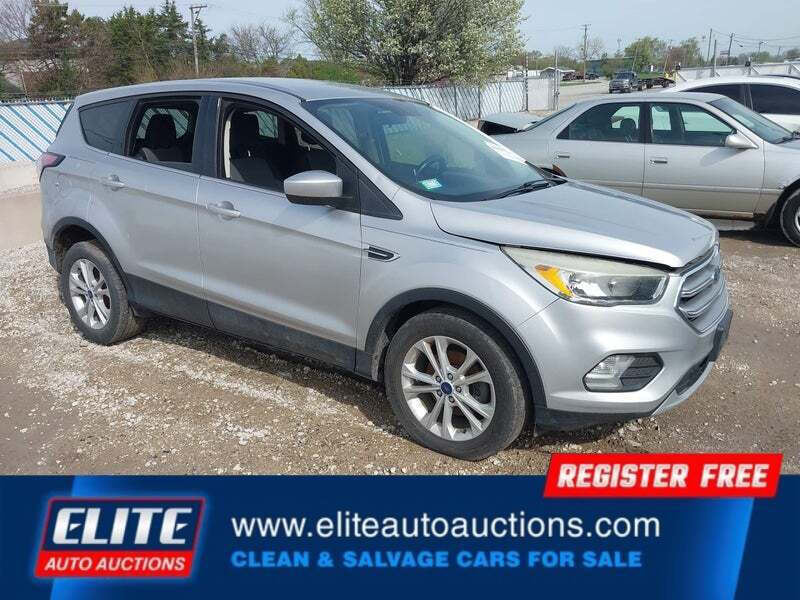 2017 Ford Escape SE