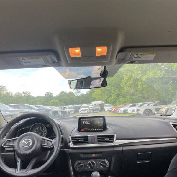 2017 Mazda MAZDA3 Sport