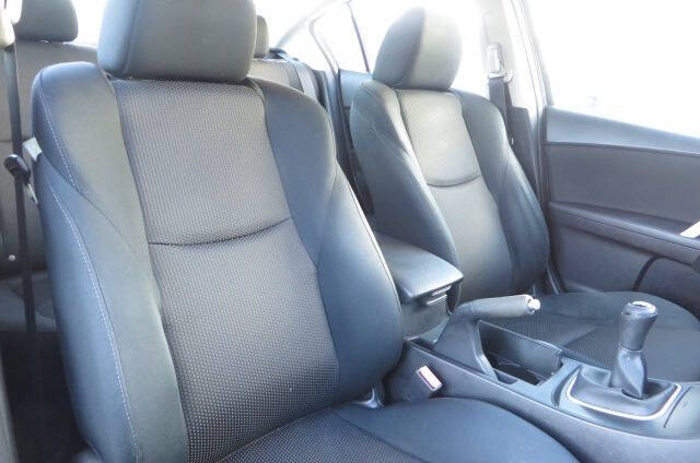 2012 Mazda MAZDA3 s Touring