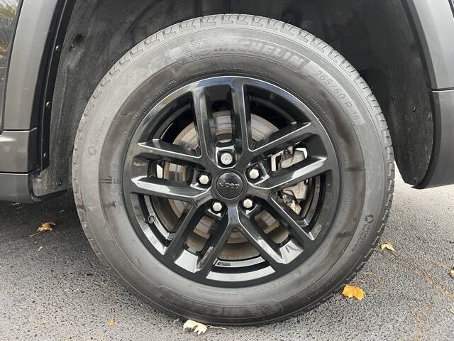 2024 Jeep Grand Cherokee L Laredo