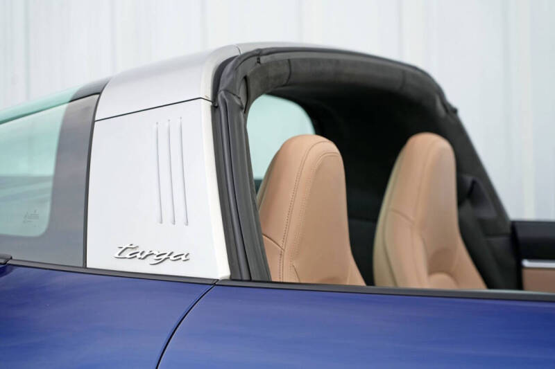 2022 Porsche 911 Targa 4S