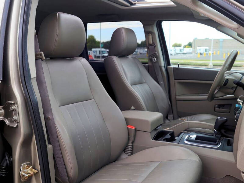 2005 Jeep Grand Cherokee Laredo