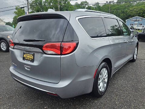 2019 Chrysler Pacifica Touring L