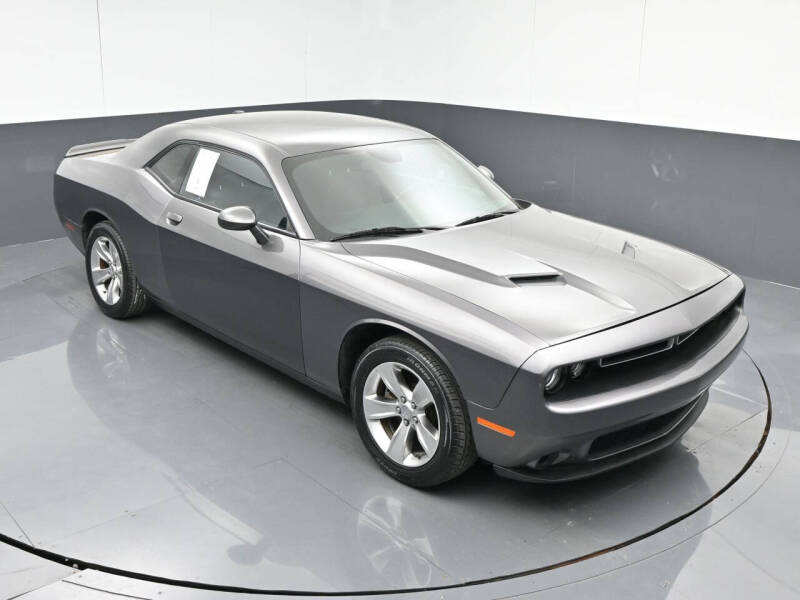 2021 Dodge Challenger SXT
