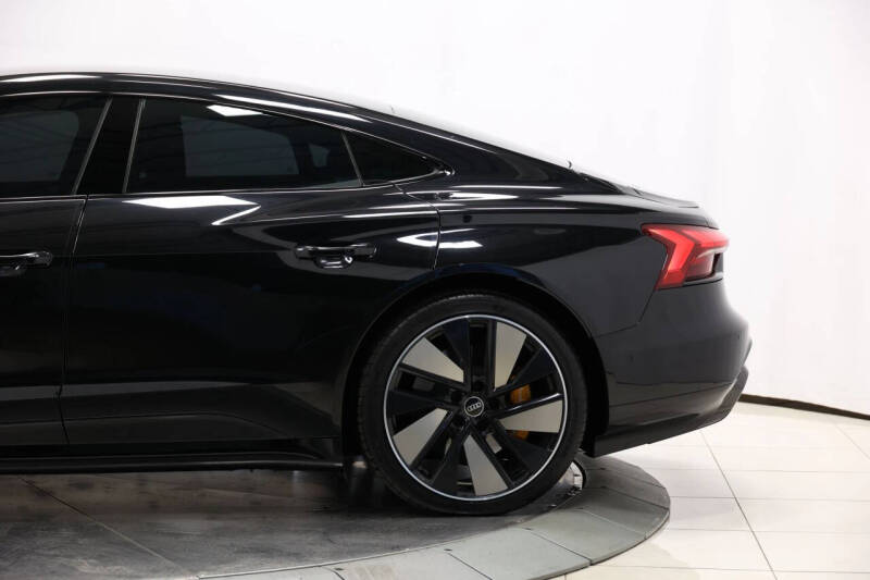 2022 Audi RS e-tron GT quattro