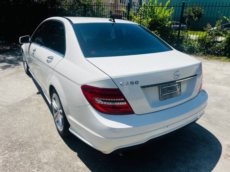 2012 Mercedes-Benz C-Class