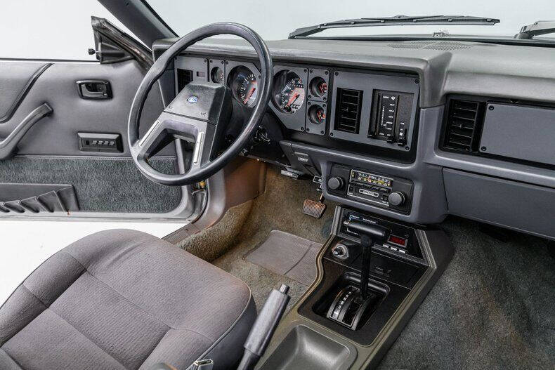1984 Ford Mustang GT