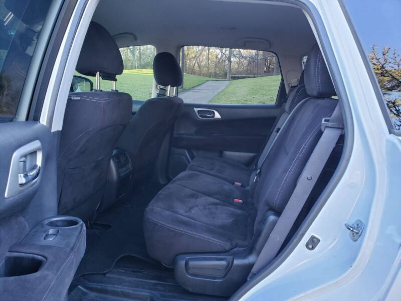 2014 Nissan Pathfinder SL