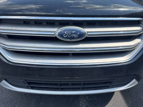 2017 Ford Escape SE