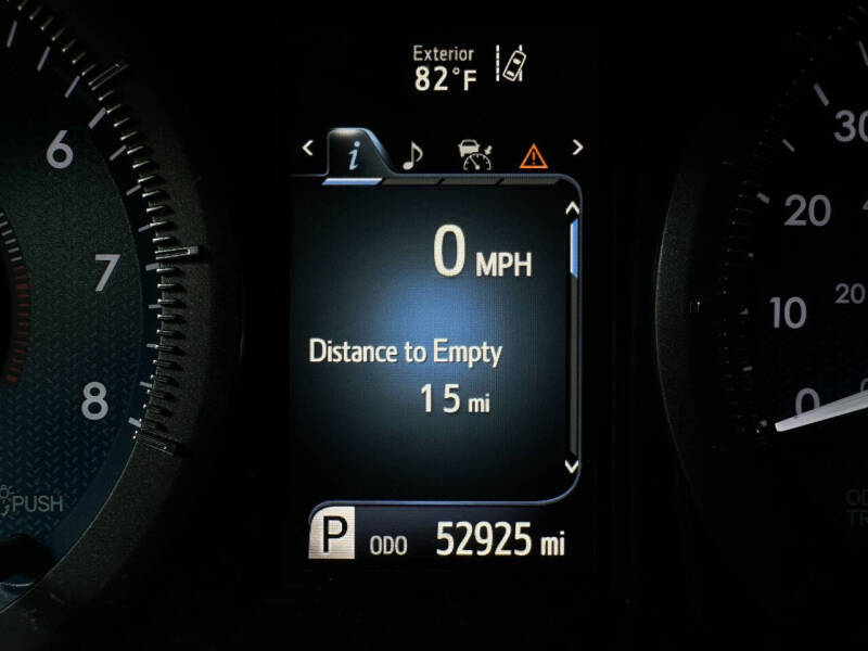 2018 Toyota Sienna LE Mobility 7-Passenger