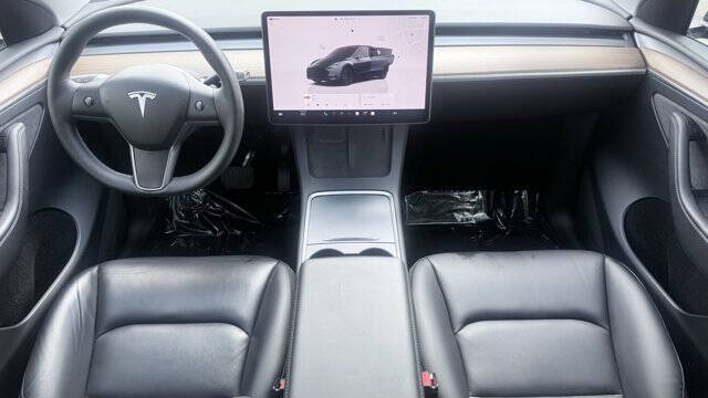 2024 Tesla Model Y Long Range
