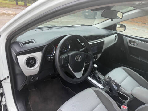 2018 Toyota Corolla LE