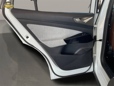 2023 Volkswagen ID.4 Pro